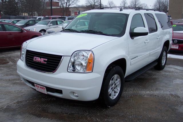 2010 GMC Yukon XL SLT