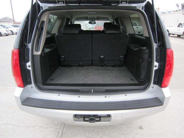 2010 GMC Yukon XL SLT