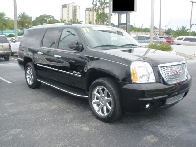 2011 GMC Yukon XL LT Z71 Offroad