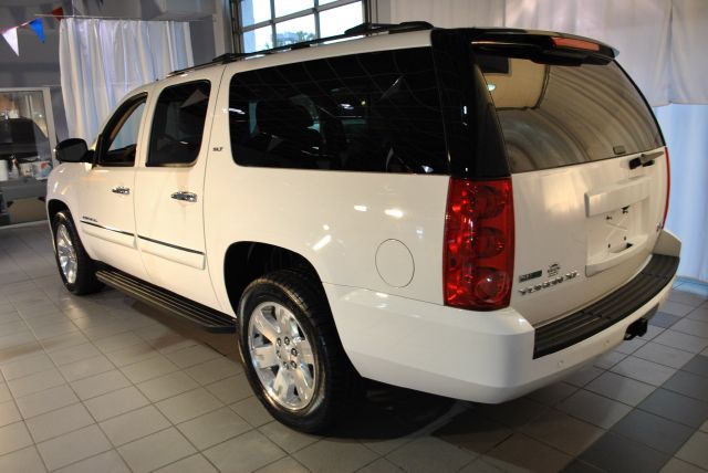 2011 GMC Yukon XL ES 3.0L AUTO