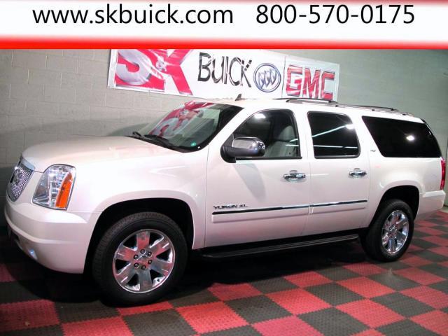 2011 GMC Yukon XL SLT