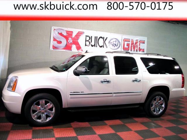 2011 GMC Yukon XL SLT