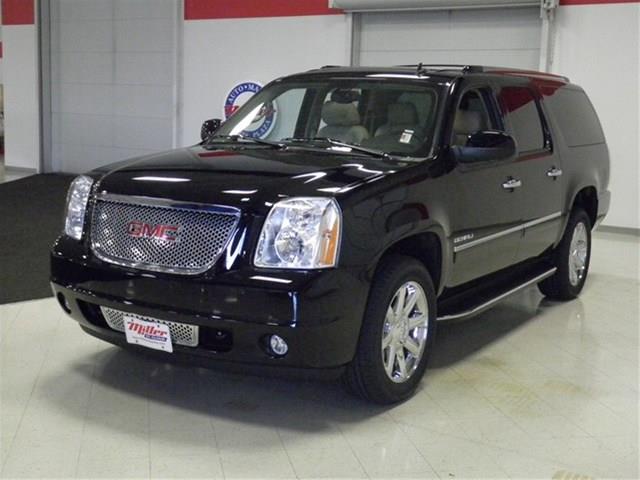 2013 GMC Yukon XL Touring / Signature Editi