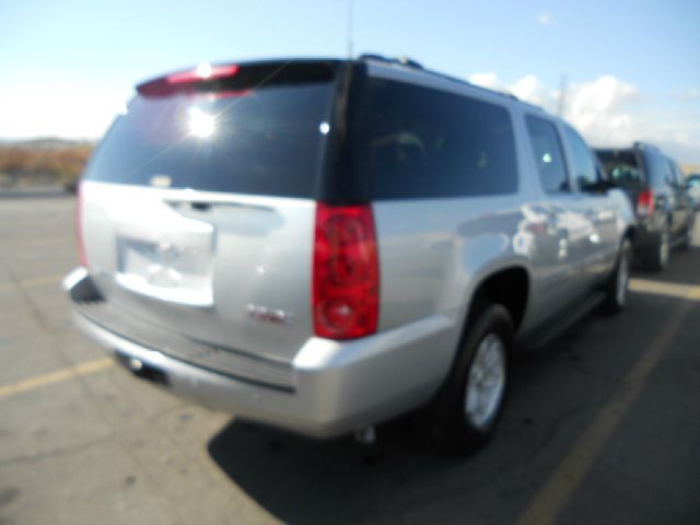 2013 GMC Yukon XL AUTO Sport