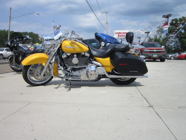 2006 Harley Davidson Road King 320 W/ Sunroof