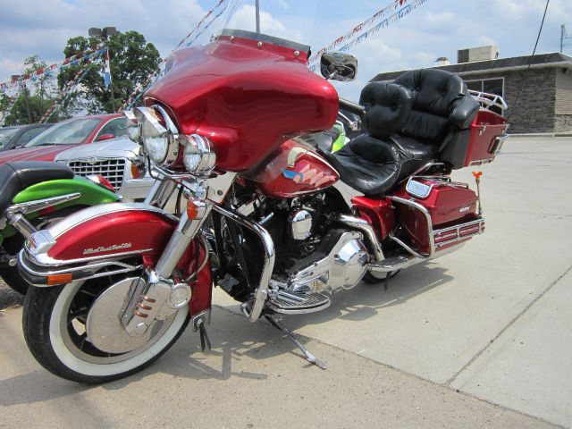 1991 Harley Davidson ULTRA CLASSIC XLE W/sunroof, JBL Audio,bluetooth