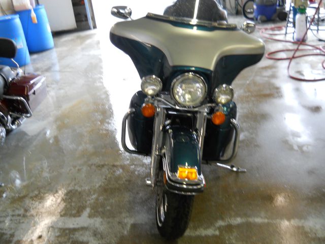 2004 Harley Davidson ULTRA CLASSIC 5D SV FWD