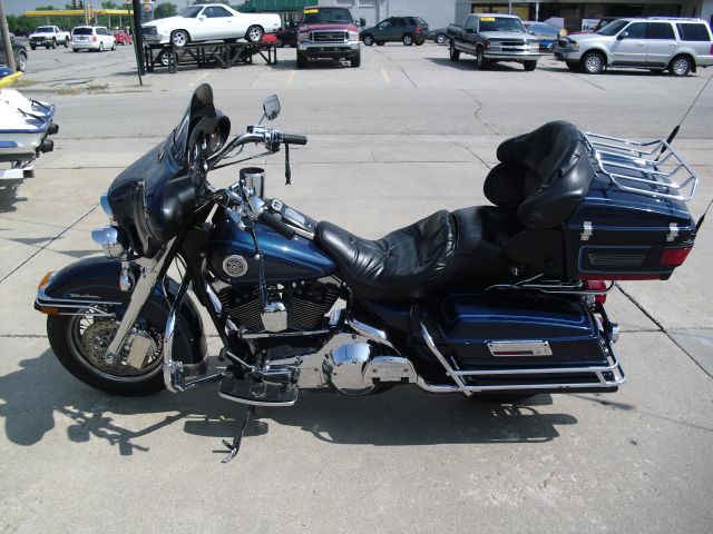 2000 Harley Davidson FLHTCUI Sport WITH Navigation And DVD