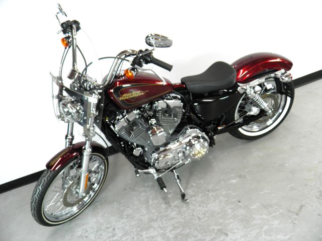 2012 Harley Davidson XL1200V SPORTSTER SLT 1/2 Ton 4x4