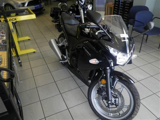 2013 Honda 250R-A Le4dr Sdn I4 Auto