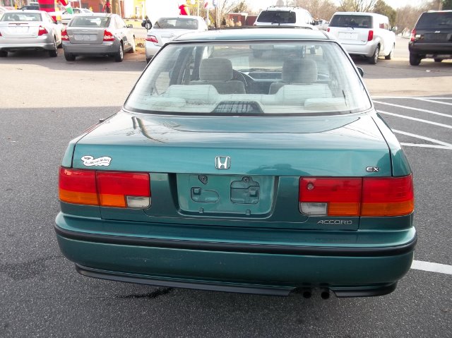 1992 Honda Accord ZQ8 LS