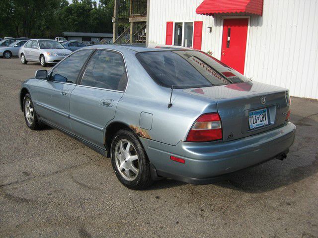 1994 Honda Accord ZQ8 LS