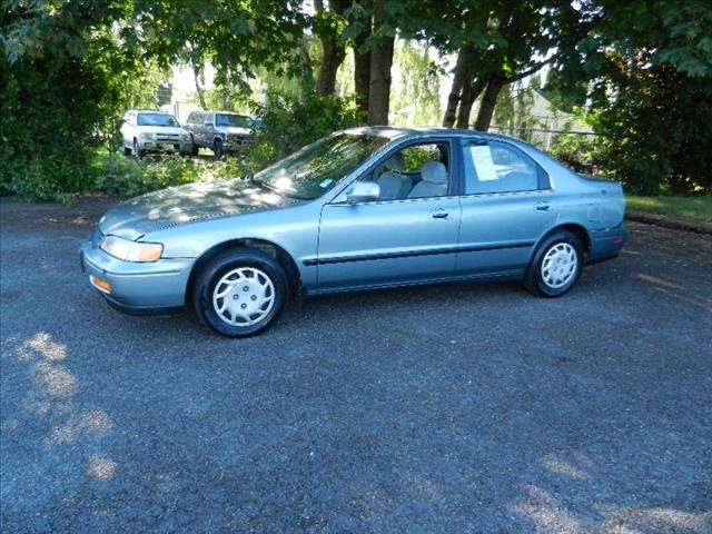 1994 Honda Accord 4dr Sdn Man S