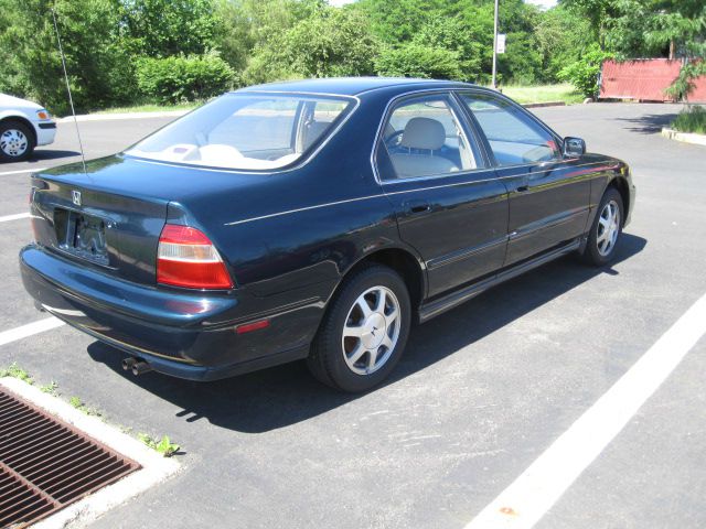 1994 Honda Accord ZQ8 LS