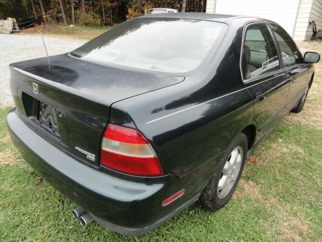 1995 Honda Accord 2dr Supercab 126 WB Sport