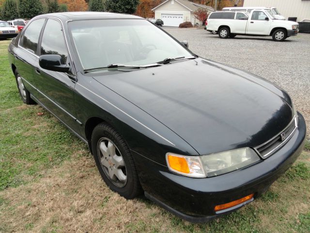 1995 Honda Accord 2dr Supercab 126 WB Sport