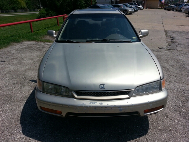 1995 Honda Accord ZQ8 LS