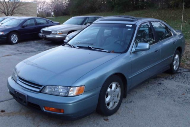 1995 Honda Accord 2dr Supercab 126 WB Sport