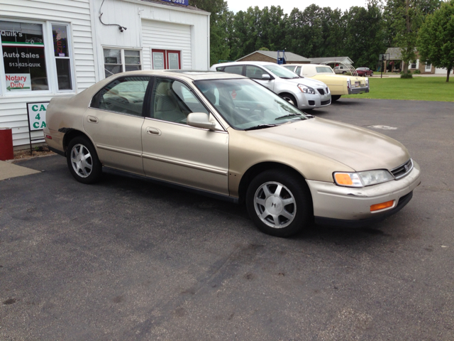 1995 Honda Accord ZQ8 LS