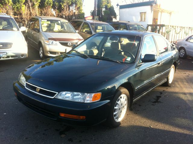 1996 Honda Accord ZQ8 LS