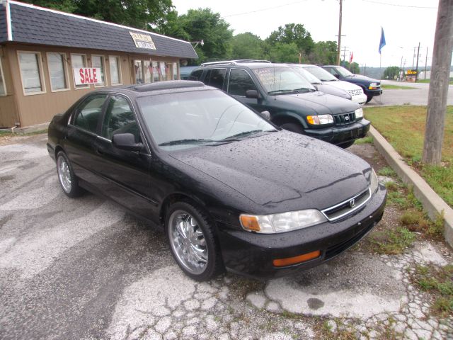 1996 Honda Accord ZQ8 LS