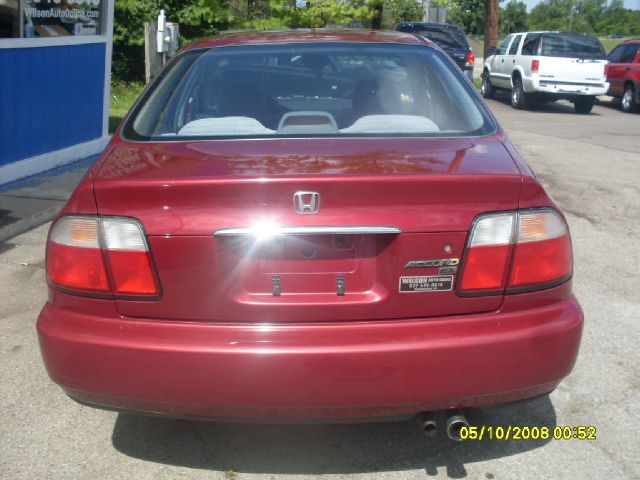 1996 Honda Accord ZQ8 LS