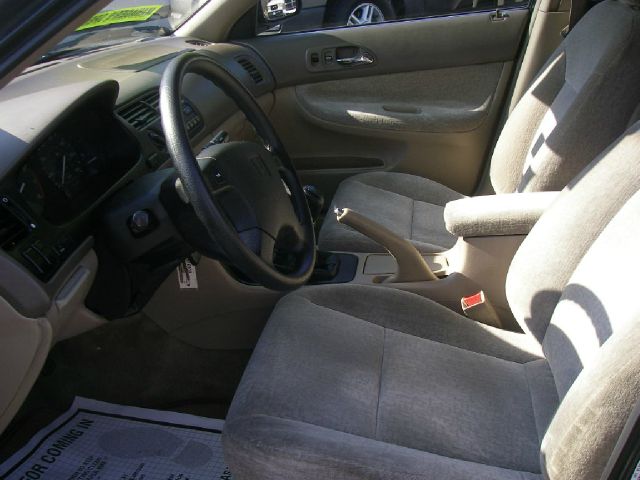 1997 Honda Accord ZQ8 LS