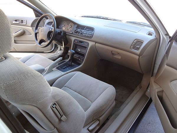 1997 Honda Accord Sel...new Tires