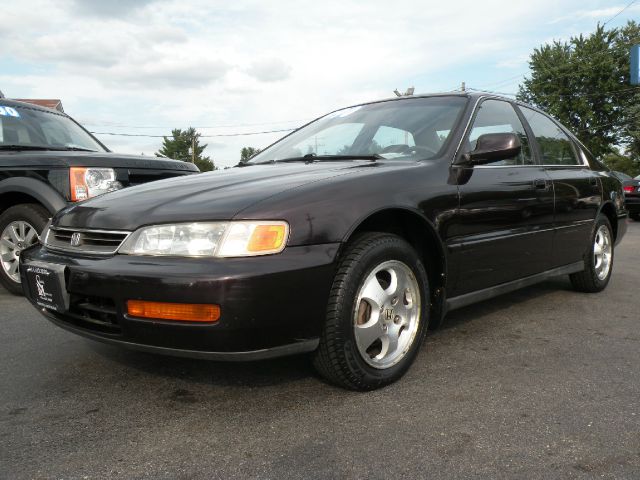 1997 Honda Accord Elite,nav,moon,dvd,chrome Wheels