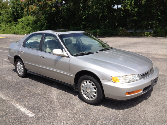 1997 Honda Accord ZQ8 LS