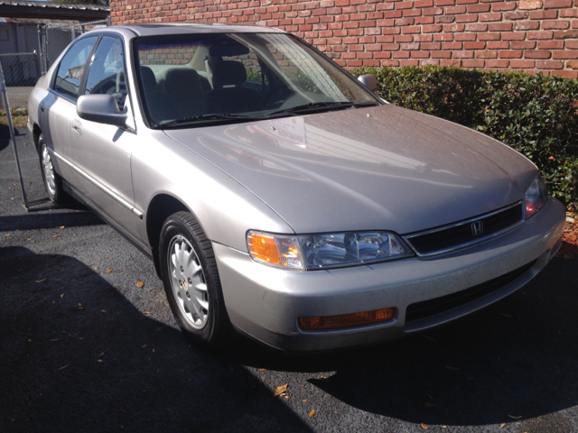 1997 Honda Accord ZQ8 LS