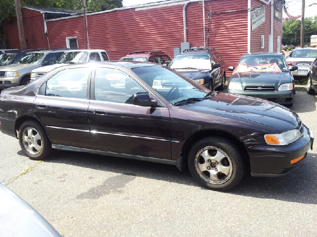 1997 Honda Accord Elite,nav,moon,dvd,chrome Wheels