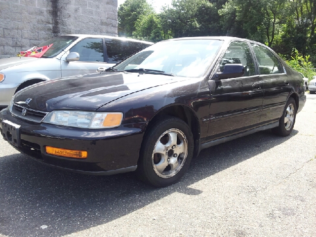 1997 Honda Accord Elite,nav,moon,dvd,chrome Wheels