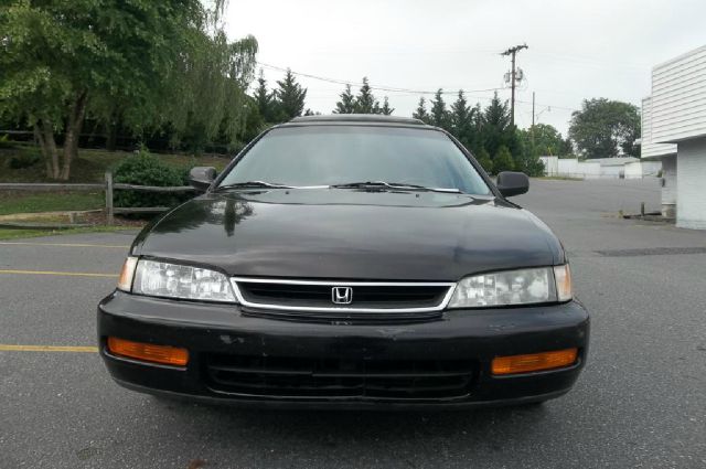 1997 Honda Accord Elite,nav,moon,dvd,chrome Wheels