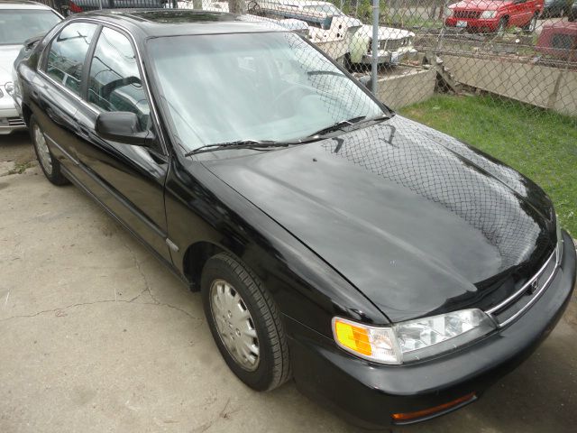 1997 Honda Accord ZQ8 LS