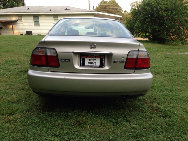 1997 Honda Accord Elite,nav,moon,dvd,chrome Wheels