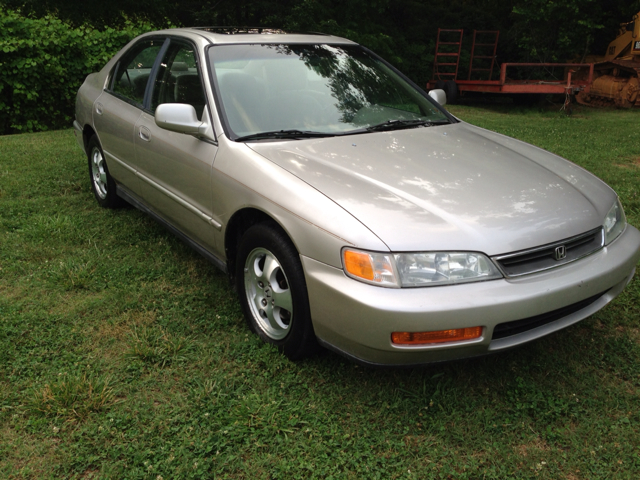 1997 Honda Accord Elite,nav,moon,dvd,chrome Wheels