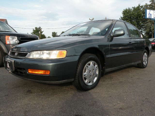 1997 Honda Accord 4dr Sdn SES Standard