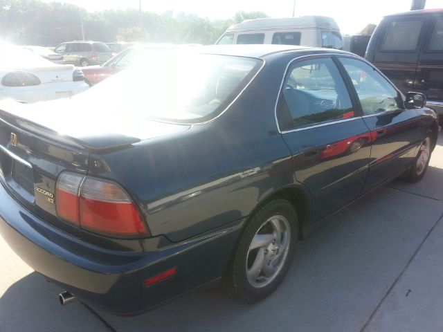 1997 Honda Accord Denali AWD Premium+