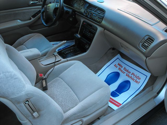 1997 Honda Accord 4DR SE