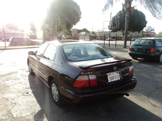 1997 Honda Accord Elite,nav,moon,dvd,chrome Wheels