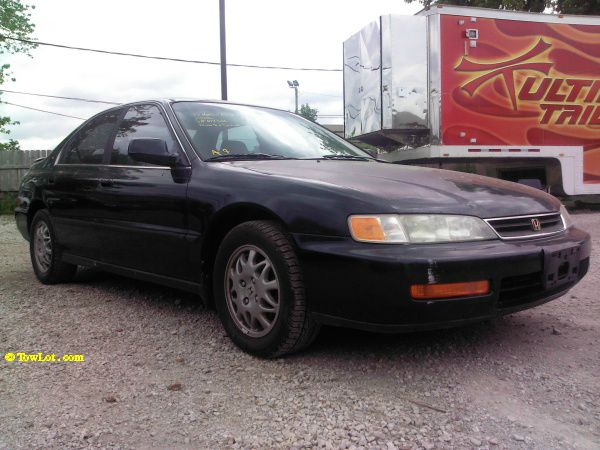 1997 Honda Accord 2dr Supercab 126 WB Sport