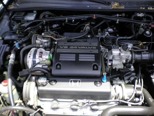 1997 Honda Accord 2dr Supercab 126 WB Sport