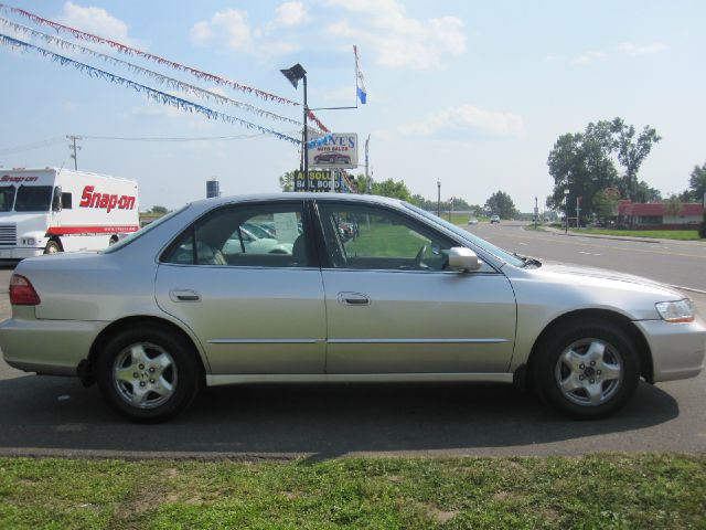 1998 Honda Accord WRX Premium 4-door