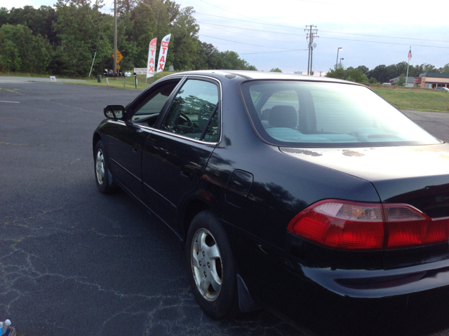 1998 Honda Accord ZQ8 LS