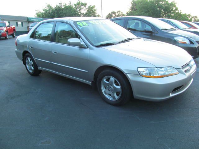 1998 Honda Accord WRX Premium 4-door