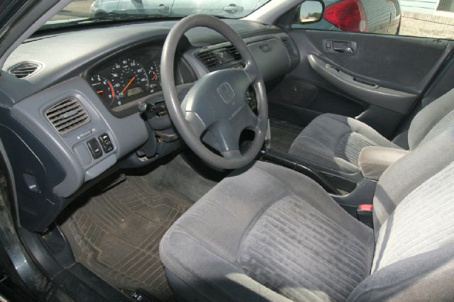 1998 Honda Accord ZQ8 LS