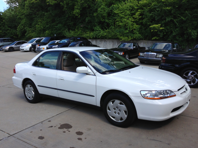 1998 Honda Accord 2dr Supercab 126 WB Sport