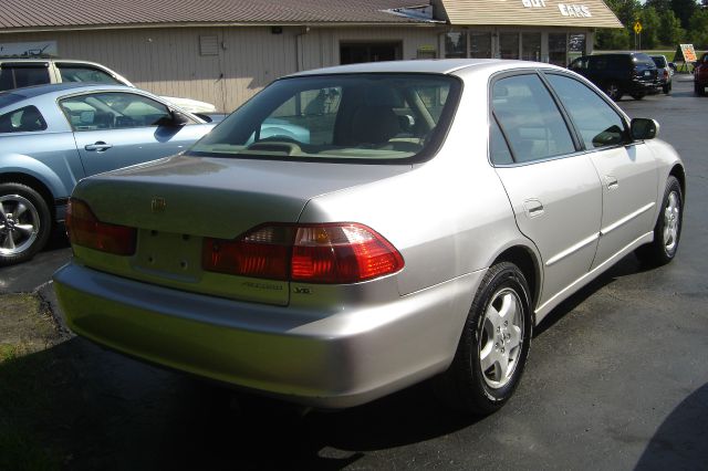 1998 Honda Accord WRX Premium 4-door