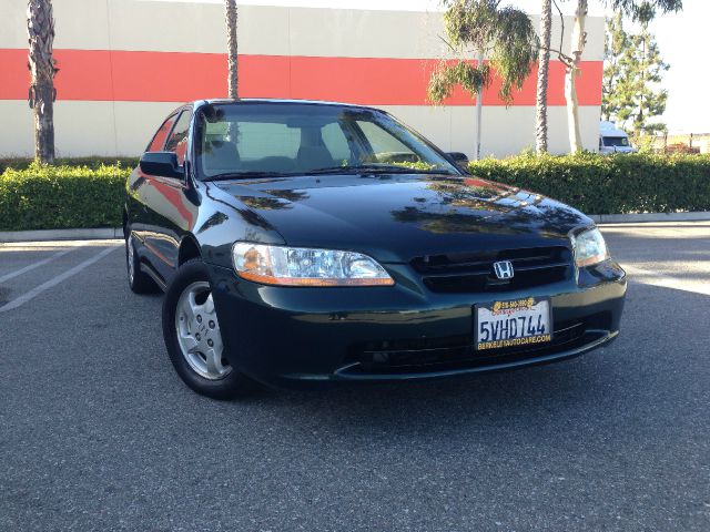 1998 Honda Accord ZQ8 LS